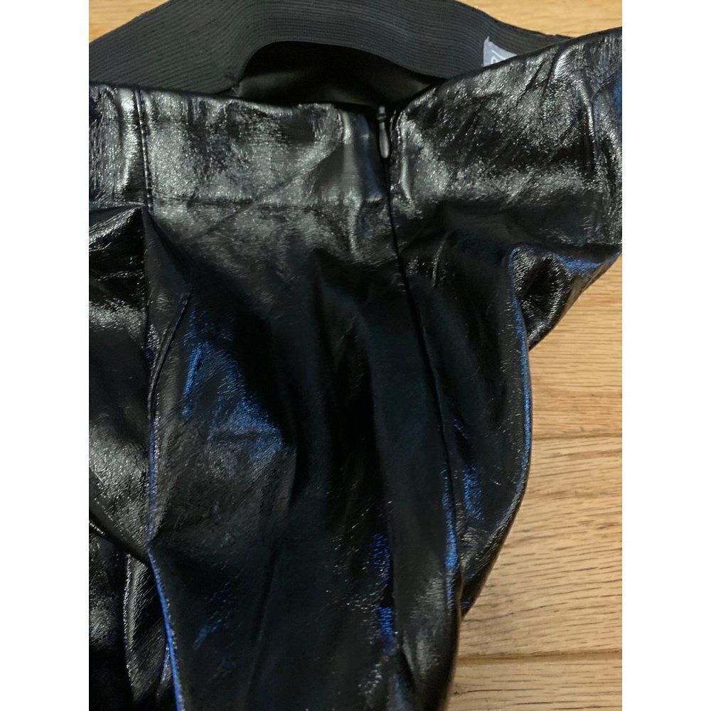 ASOS, women’s black faux leather high rise skinny pants with side zip sz 6 - Picture 4 of 10